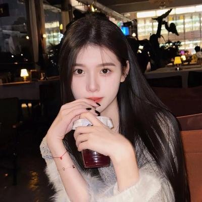 女皇陵下的风流娘们